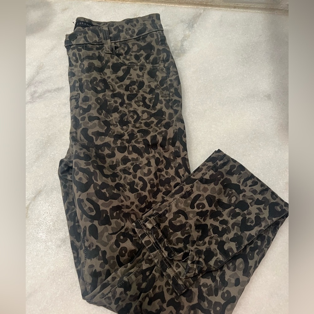 J Brand green animal, camo skinny jeans  - Picture 6 of 6